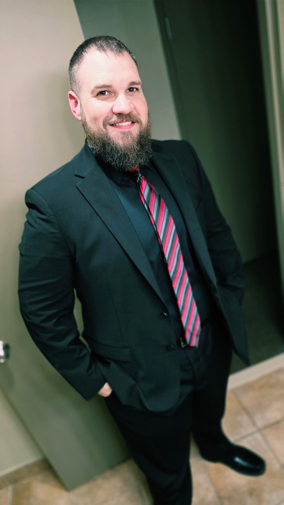 Andrew — Founder / Investigator